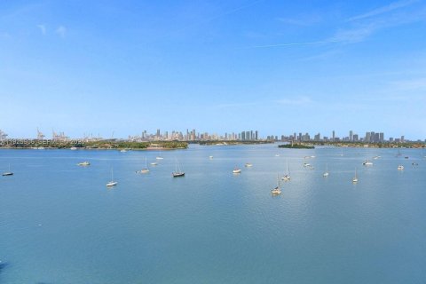 Купить кондоминиум в Майами-Бич, Флорида 2 спальни, 114.64м2, № 1984443 - фото 28