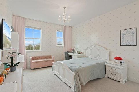 House in Winter Garden, Florida 5 bedrooms, 360.27 sq.m. № 1690526 - photo 28