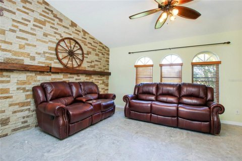 Casa en alquiler en Punta Gorda, Florida, 3 dormitorios, 161.56 m2 № 930846 - foto 11