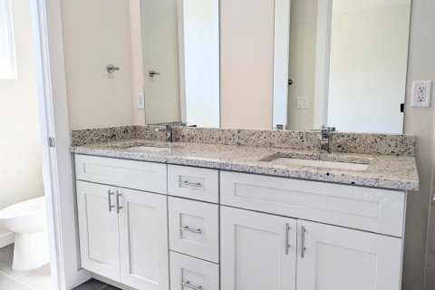 Townhouse in Kissimmee, Florida 3 bedrooms, 143.72 sq.m. № 1150339 - photo 9