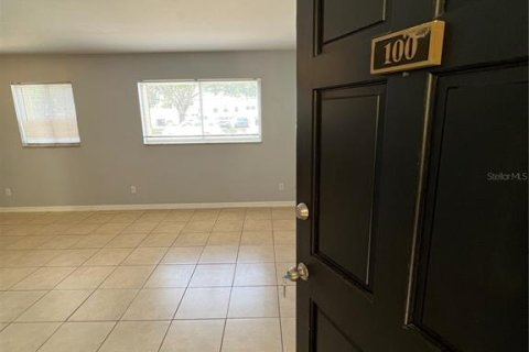 Condo in Tampa, Florida, 1 bedroom  № 2234171 - photo 3