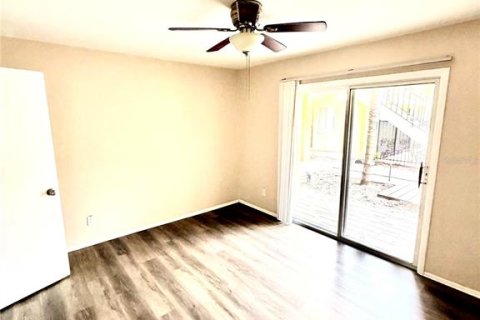 Condo in Tampa, Florida, 1 bedroom  № 2234171 - photo 10