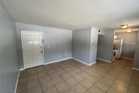 Condo in Tampa, Florida, 1 bedroom  № 2234171 - photo 4
