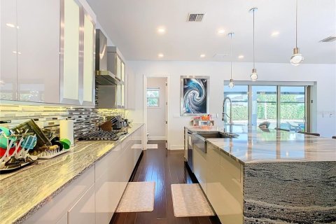 Casa en venta en Winter Garden, Florida, 5 dormitorios, 402.17 m2 № 1212221 - foto 23