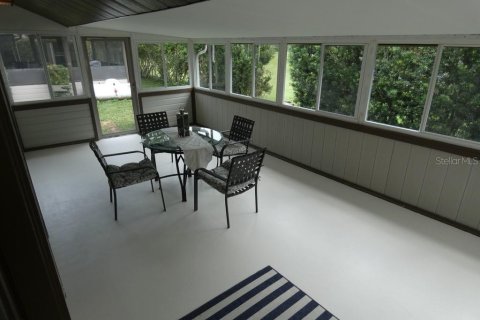 Casa en venta en Zephyrhills, Florida, 3 dormitorios, 178.84 m2 № 1912199 - foto 25