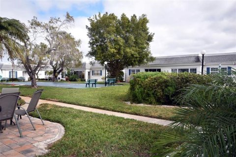 Condo in Bradenton, Florida, 1 bedroom  № 1918037 - photo 18