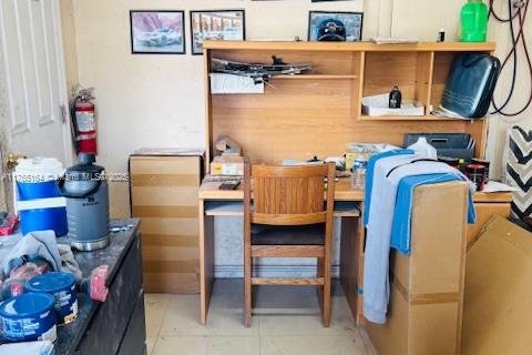 Propiedad comercial en venta en Cutler Bay, Florida № 2055374 - foto 6