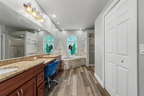 Villa ou maison à vendre à New Port Richey, Floride: 5 chambres, 262.73 m2 № 2149977 - photo 9