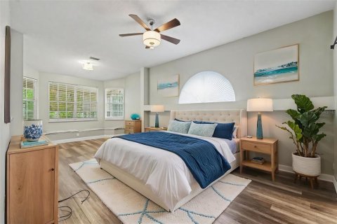 Villa ou maison à vendre à New Port Richey, Floride: 5 chambres, 262.73 m2 № 2149977 - photo 21