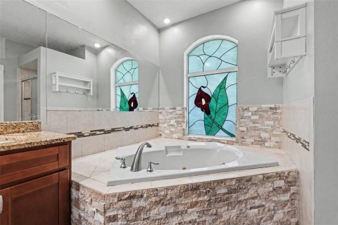 Villa ou maison à vendre à New Port Richey, Floride: 5 chambres, 262.73 m2 № 2149977 - photo 11