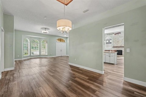 Villa ou maison à vendre à New Port Richey, Floride: 5 chambres, 262.73 m2 № 2149977 - photo 6