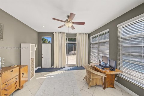 House in Miami Shores, Florida 3 bedrooms № 2427808 - photo 22