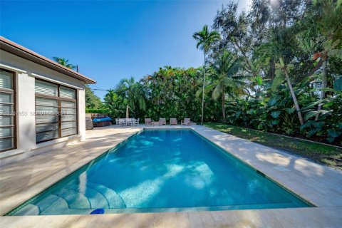 House in Miami Shores, Florida 3 bedrooms № 2427808 - photo 23