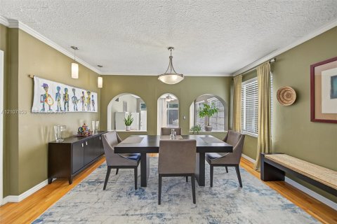 House in Miami Shores, Florida 3 bedrooms № 2427808 - photo 8