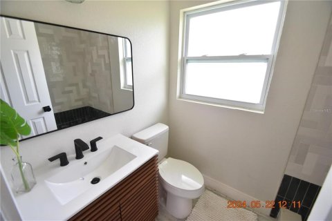 House in Tampa, Florida 3 bedrooms, 154.87 sq.m. № 1542405 - photo 26