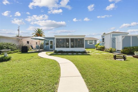 Casa en venta en Hudson, Florida, 2 dormitorios, 89.74 m2 № 1851455 - foto 8