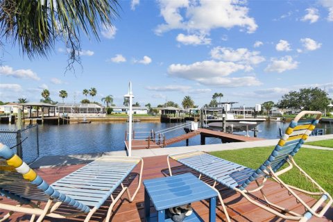 Casa en venta en Hudson, Florida, 2 dormitorios, 89.74 m2 № 1851455 - foto 5