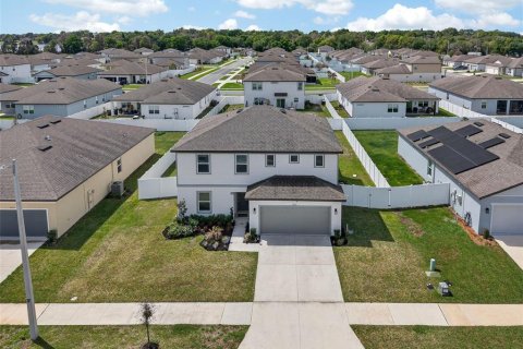 Casa en Winter Haven, Florida 4 dormitorios, 243.96 m2 № 2385621