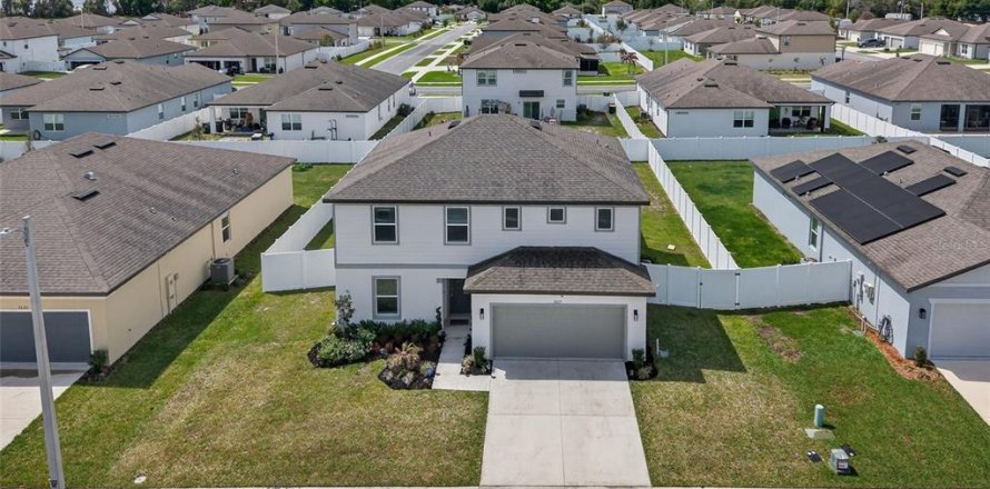 Casa en Winter Haven, Florida 4 dormitorios, 243.96 m2 № 2385621