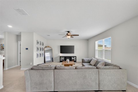 Casa en venta en Winter Haven, Florida, 4 dormitorios, 243.96 m2 № 2385621 - foto 9