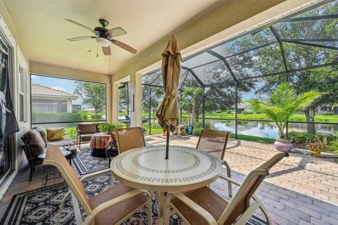 House in North Port, Florida 3 bedrooms, 184.5 sq.m. № 1854058 - photo 14