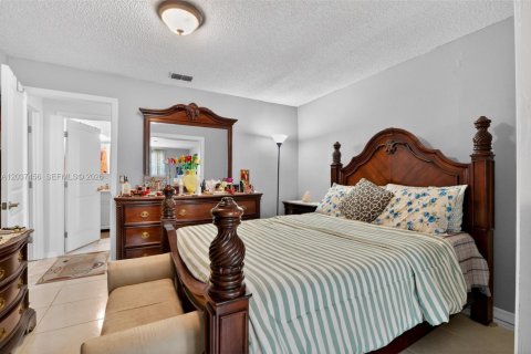 Villa ou maison à vendre à Orlando, Floride: 3 chambres, 210.33 m2 № 2270791 - photo 17