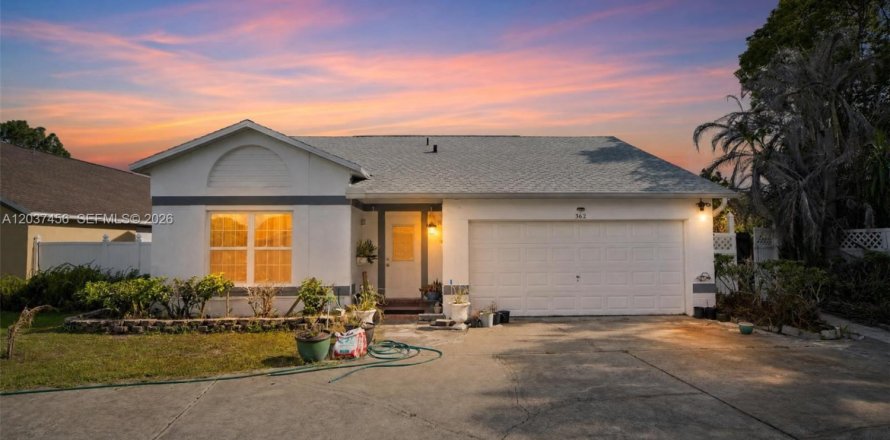 Villa ou maison à Orlando, Floride 3 chambres, 210.33 m2 № 2270791