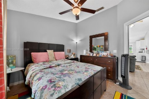 Villa ou maison à vendre à Orlando, Floride: 3 chambres, 210.33 m2 № 2270791 - photo 22