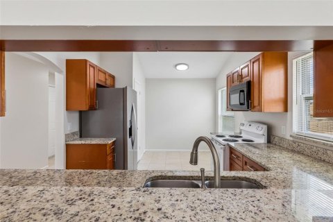Купить виллу или дом в Киссимми, Флорида 7 комнат, 130.99м2, № 2304402 - фото 4