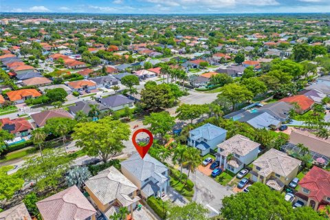 Купить виллу или дом в Майами, Флорида 4 спальни, 213.86м2, № 1936027 - фото 4