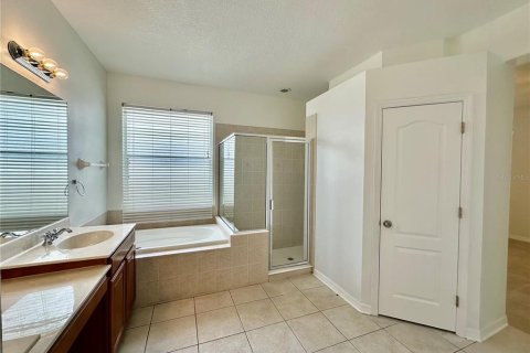 Casa en alquiler en Bradenton, Florida, 3 dormitorios, 189.71 m2 № 1908506 - foto 28