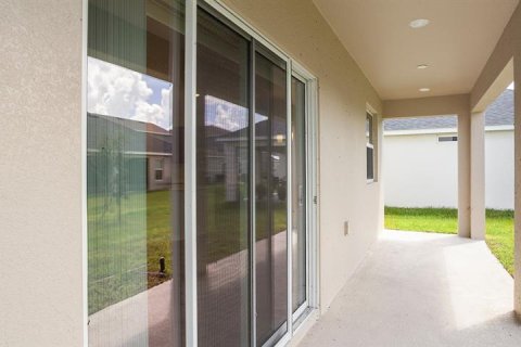 Villa ou maison à vendre à Winter Haven, Floride: 4 chambres, 206.89 m2 № 2258391 - photo 14