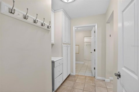 House in Winter Haven, Florida 3 bedrooms, 159.05 sq.m. № 2117879 - photo 18
