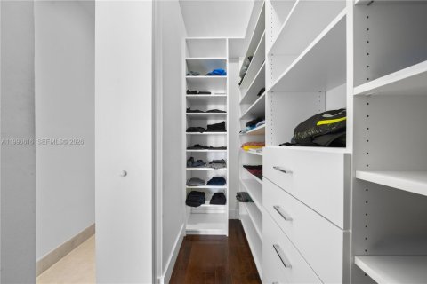 Casa en venta en Doral, Florida, 4 dormitorios, 281.49 m2 № 2058164 - foto 16