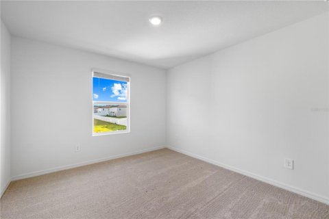 House in Lakeland, Florida 5 bedrooms, 216.09 sq.m. № 2259457 - photo 17