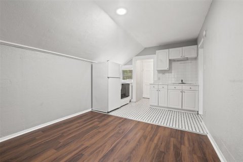 Propiedad comercial en venta en Saint Petersburg, Florida, 5 dormitorios, 194.54 m2 № 1916415 - foto 24