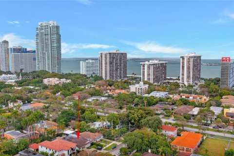 Villa ou maison à louer à Miami, Floride: 3 chambres, 215.63 m2 № 2042270 - photo 30