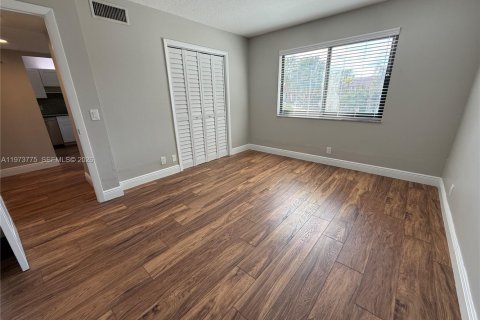 Copropriété à vendre à Weston, Floride: 2 chambres, 114.36 m2 № 2033667 - photo 20