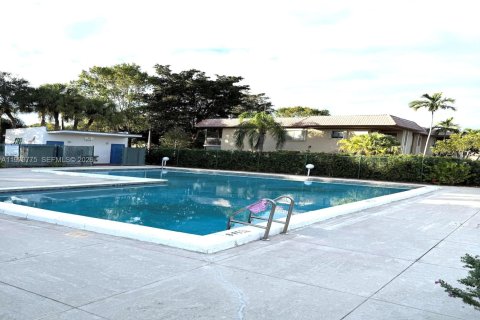 Copropriété à vendre à Weston, Floride: 2 chambres, 114.36 m2 № 2033667 - photo 29