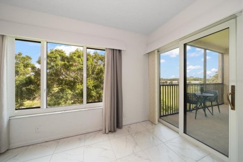 Condominio en venta en Largo, Florida, 2 dormitorios, 133.78 m2 № 1856346 - foto 17