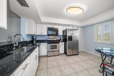 Condominio en venta en Largo, Florida, 2 dormitorios, 133.78 m2 № 1856346 - foto 2