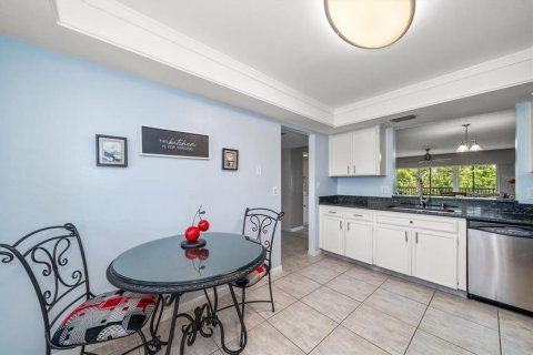 Condominio en venta en Largo, Florida, 2 dormitorios, 133.78 m2 № 1856346 - foto 4