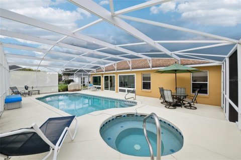 Casa en venta en The Villages, Florida, 3 dormitorios, 179.02 m2 № 1835183 - foto 4
