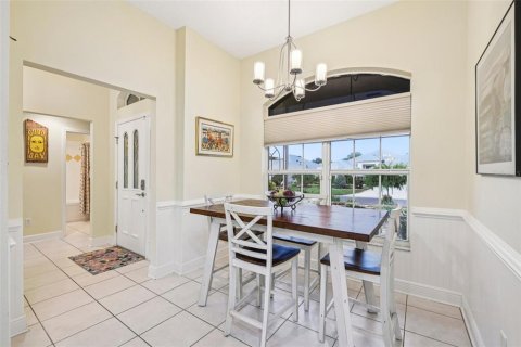 Casa en venta en The Villages, Florida, 3 dormitorios, 179.02 m2 № 1835183 - foto 21