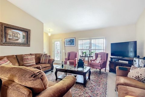 Casa en venta en Ocala, Florida, 3 dormitorios, 136.1 m2 № 1569239 - foto 9