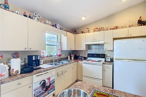 Casa en venta en Ocala, Florida, 3 dormitorios, 136.1 m2 № 1569239 - foto 14