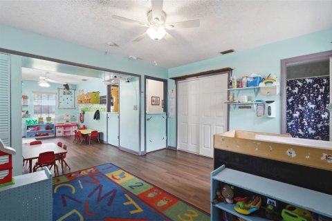 House in Bunnell, Florida 4 bedrooms, 202.53 sq.m. № 2122744 - photo 27