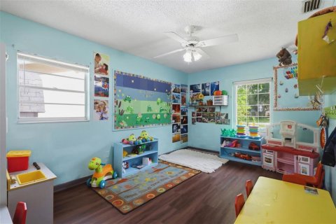House in Bunnell, Florida 4 bedrooms, 202.53 sq.m. № 2122744 - photo 20