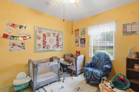 House in Bunnell, Florida 4 bedrooms, 202.53 sq.m. № 2122744 - photo 17