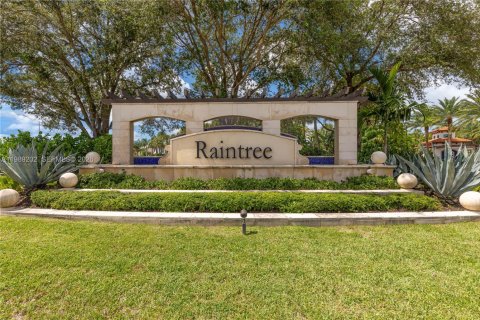 Таунхаус в Пемброк-Пайнс, Флорида 3 спальни, 183.48м2 № 2051879